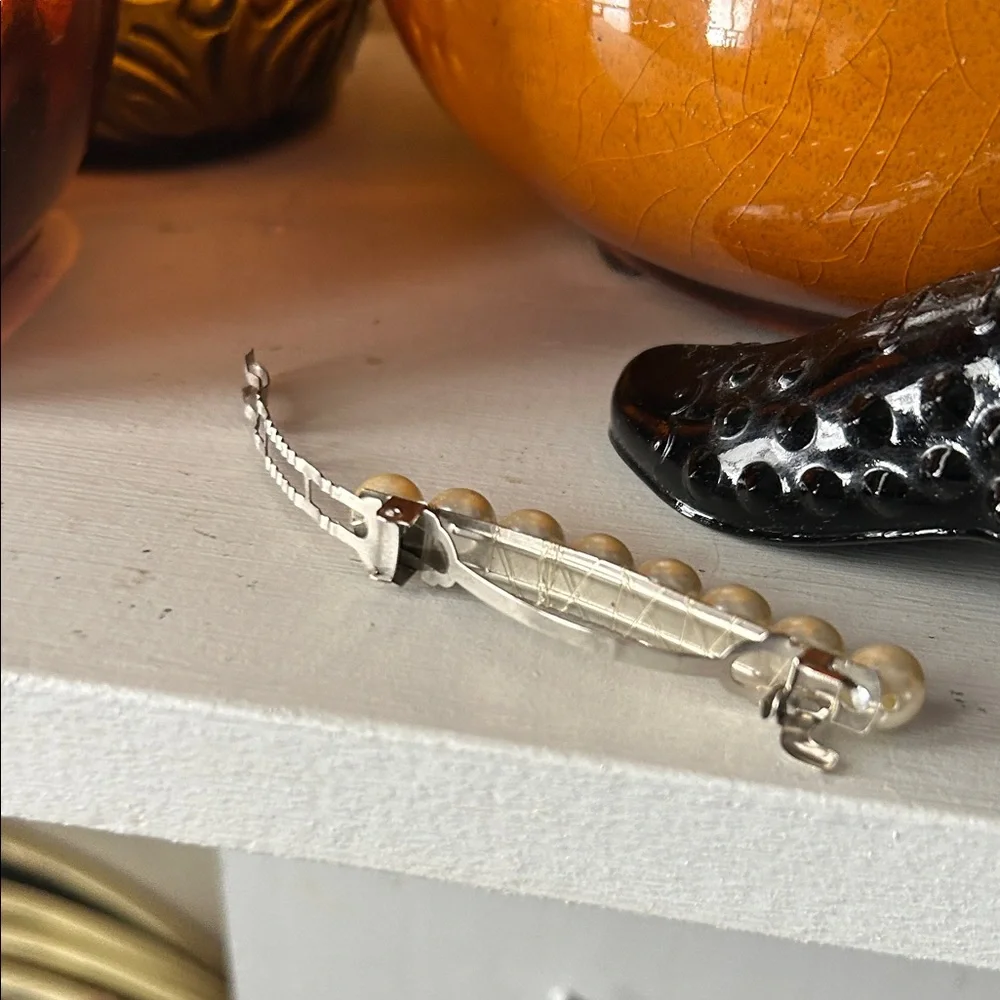 Vintage Faux Pearl Hair Barrette